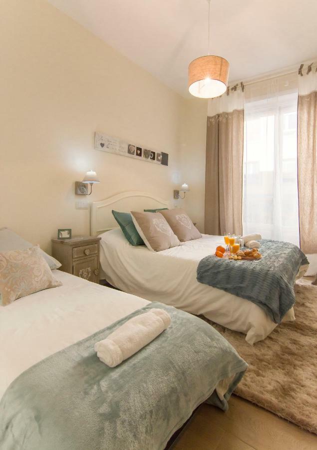 Sol Luxury Suites Madrid Buitenkant foto