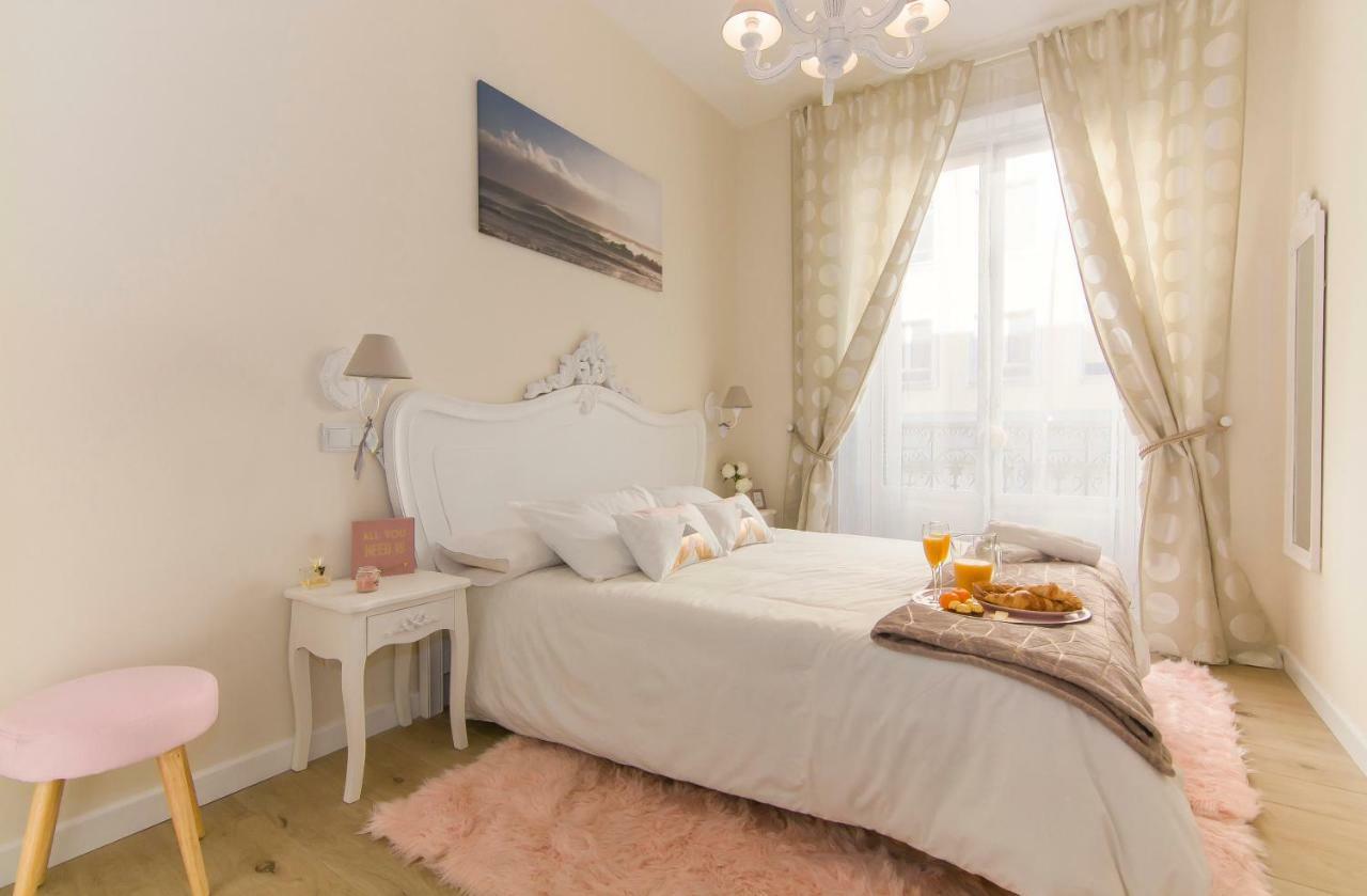 Sol Luxury Suites Madrid Buitenkant foto