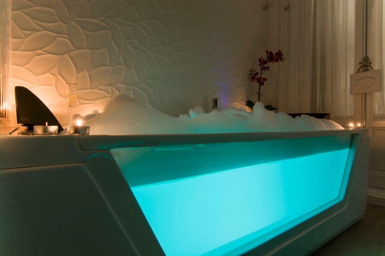 Sol Luxury Suites Madrid Buitenkant foto